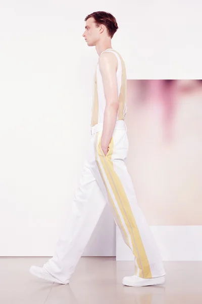 Look 4